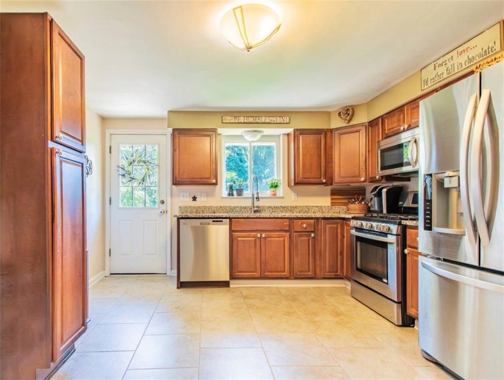 215 Fisher Road Saxonburg, PA 16056 - Photo 12 of 20