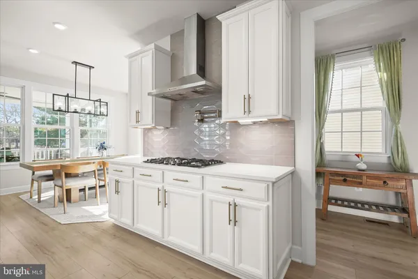 $1,394,000 | 7936 Lawndale Circle, Columbia, MD 21044