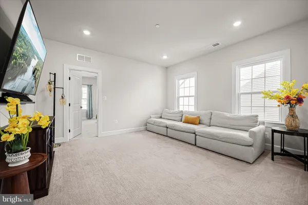 $1,394,000 | 7936 Lawndale Circle, Columbia, MD 21044