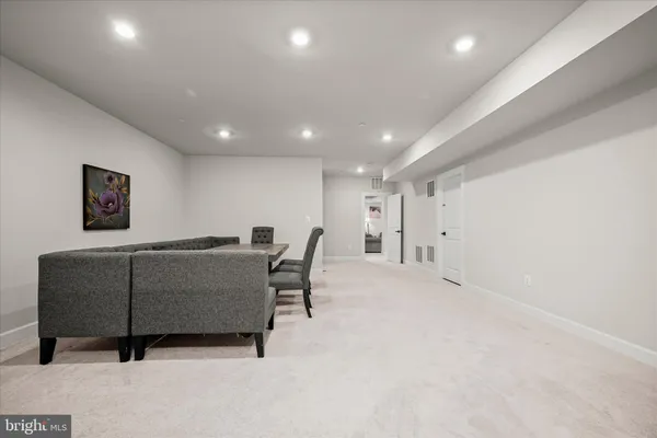 $1,394,000 | 7936 Lawndale Circle, Columbia, MD 21044