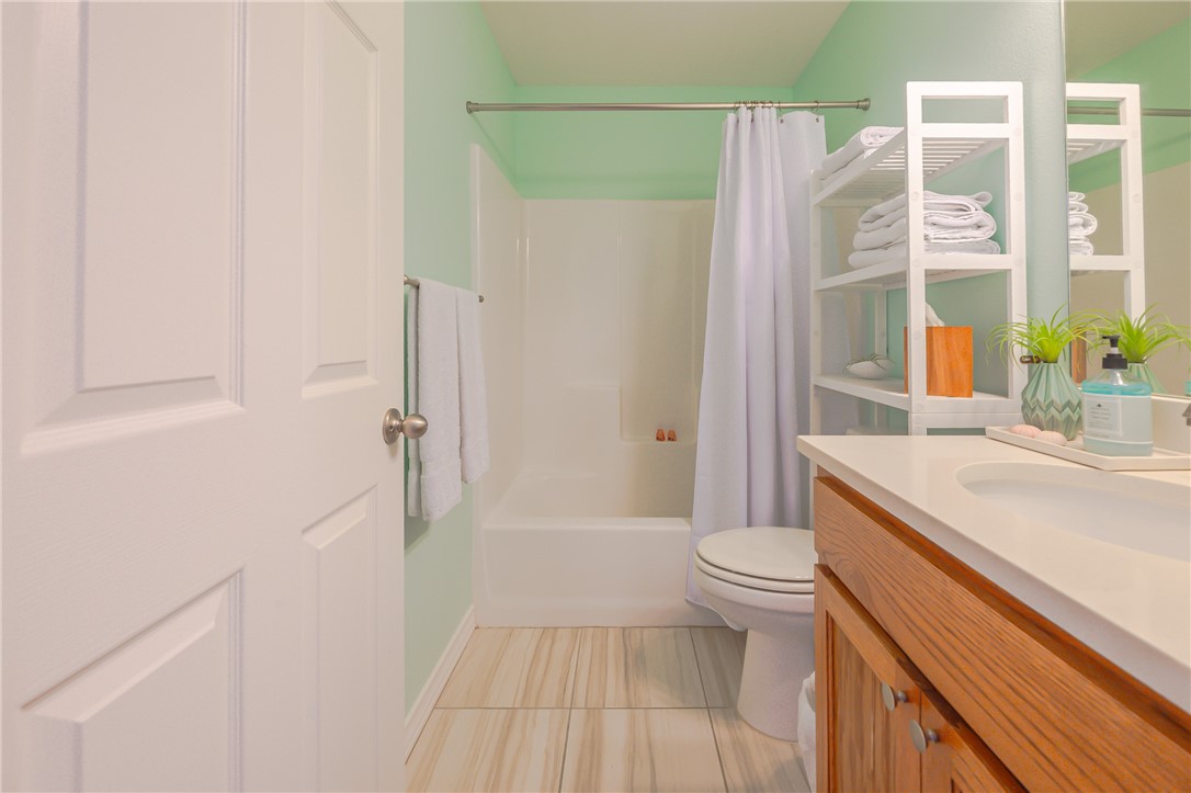 60 Copano Ridge Road Rockport, TX 78382 - Photo 27 of 39