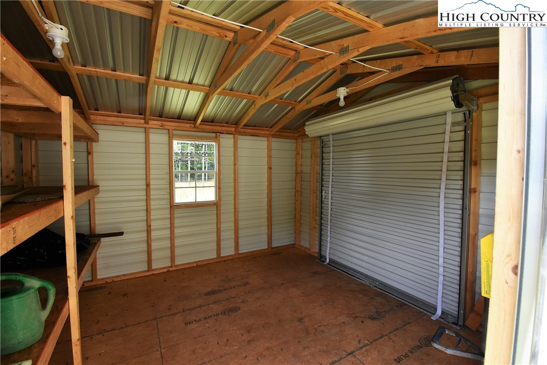 114 Dolinger Road Whitetop, VA 24292 - Photo 26 of 28 a view of entryway