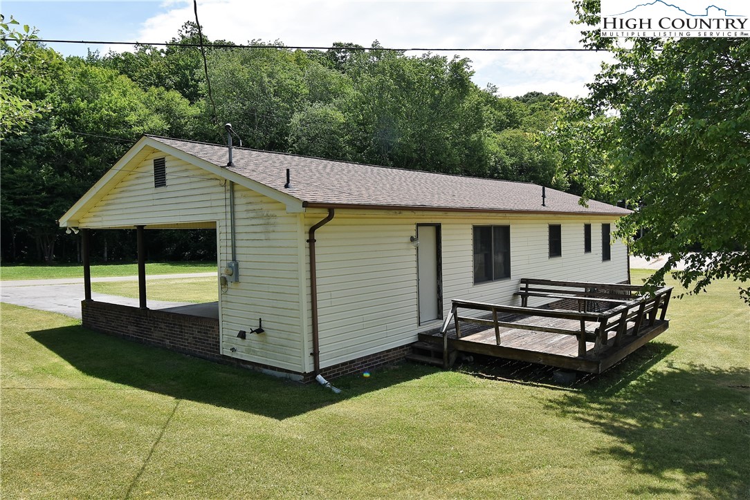 114 Dolinger Road Whitetop, VA 24292 - Photo 3 of 28 a aerial view of a house with a yard
