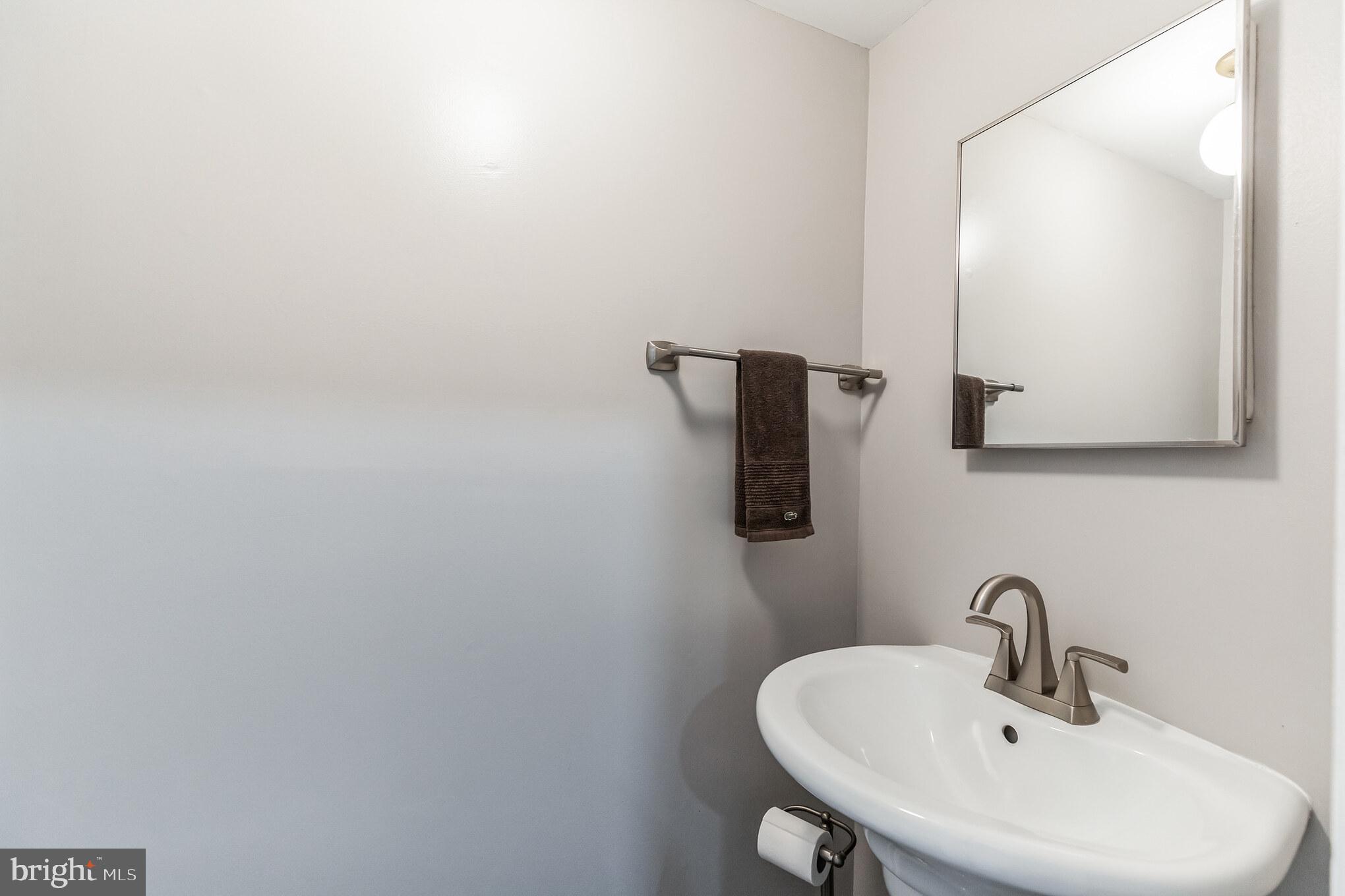 2400 Yellowstone Road Cinnaminson, NJ 08077 - Photo 9 of 32