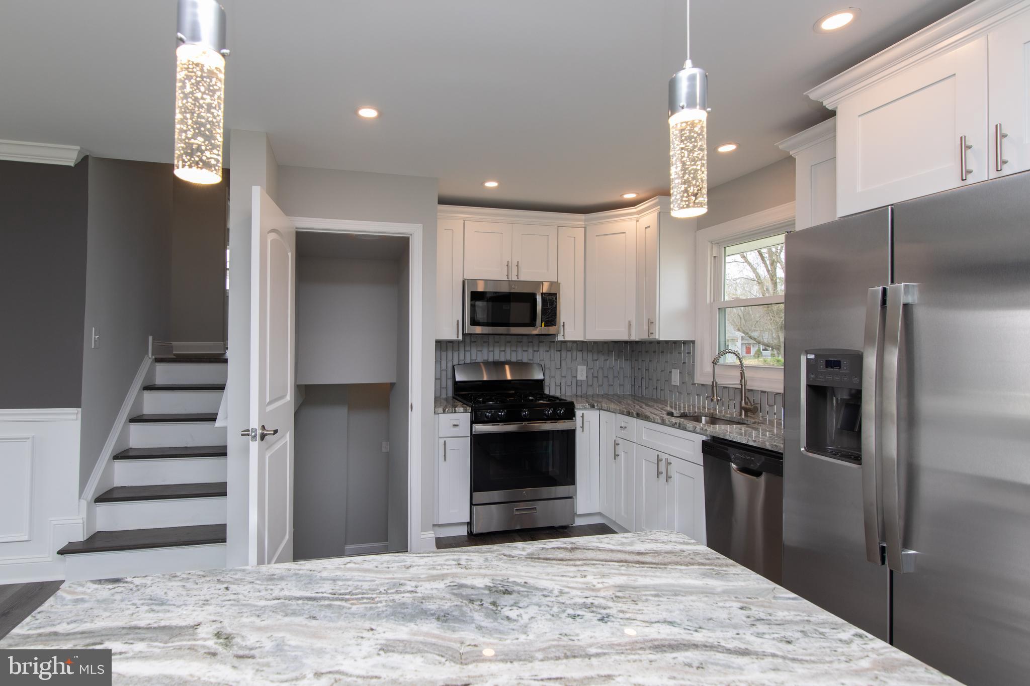 20 Cedarcroft Road Gibbsboro, NJ 08026 - Photo 7 of 22