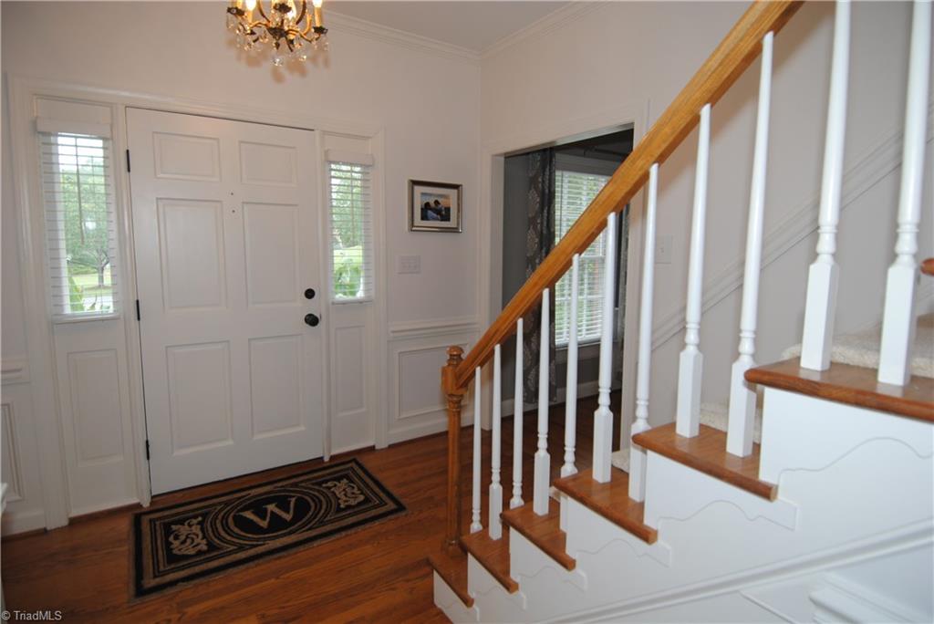 8008 Glengarriff Road Clemmons, NC 27012 - Photo 2 of 26 Gallery Image 2