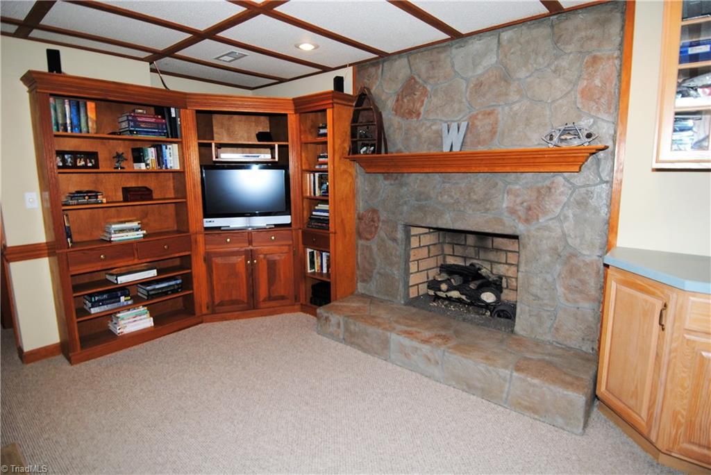 8008 Glengarriff Road Clemmons, NC 27012 - Photo 17 of 26 Gallery Image 17