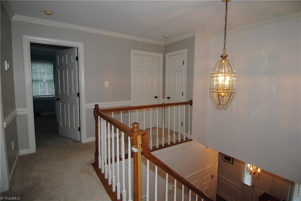 8008 Glengarriff Road Clemmons, NC 27012 - Photo 10 of 26 Gallery Image 10