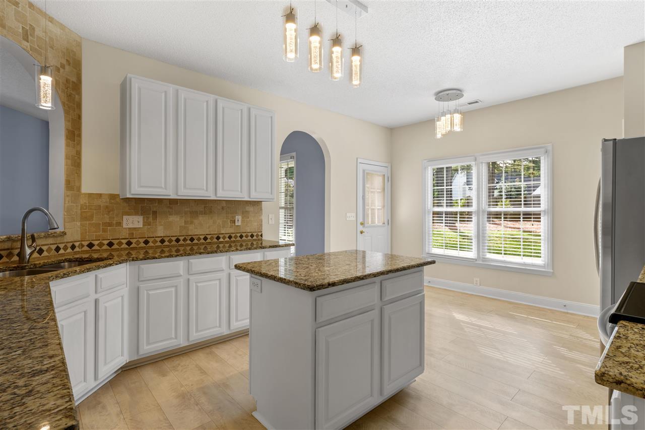 7601 Overland Trail Raleigh, NC 27615 - Photo 10 of 30 Granite counters