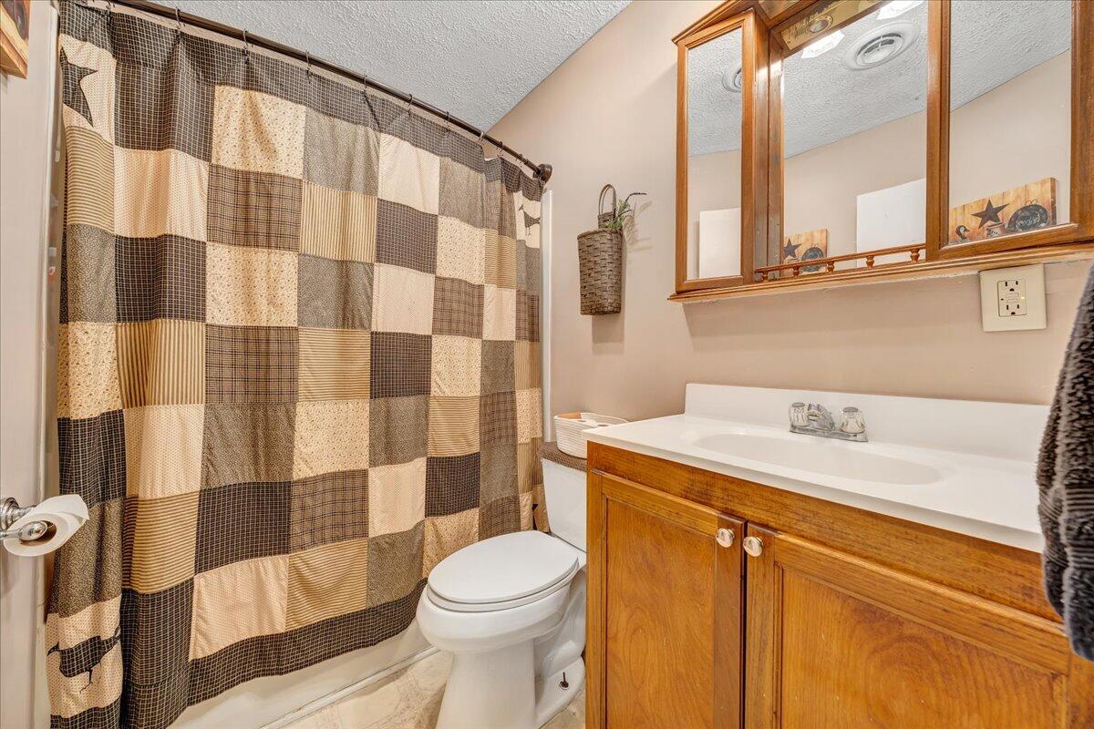 7888 Botetourt Road Fincastle, VA 24090 - Photo 18 of 36 18-MIB05601