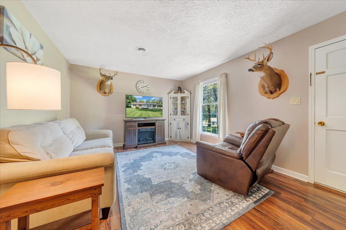 7888 Botetourt Road Fincastle, VA 24090 - Photo 10 of 36 10-MIB05577