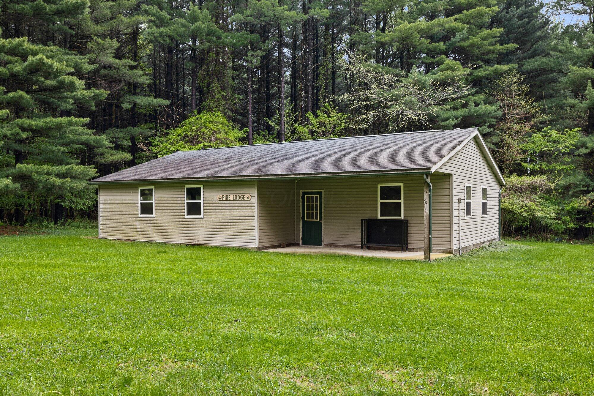 1366 Orweiler Road Mansfield, OH 44903 - Photo 36 of 66 36-ext-cabin-3-front-2