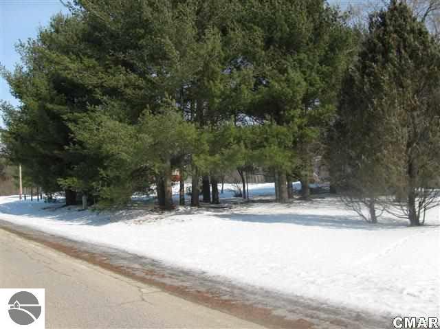 144 North Shepherd Road Mount Pleasant, MI 48858 - Photo 4 of 18 1769599-3.JPG