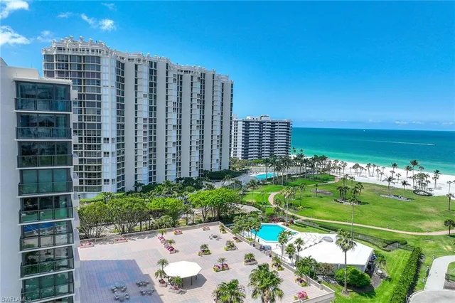 $6,000 | 4031 Gulf Shore Boulevard North, Unit 10C, Naples, FL 34103
