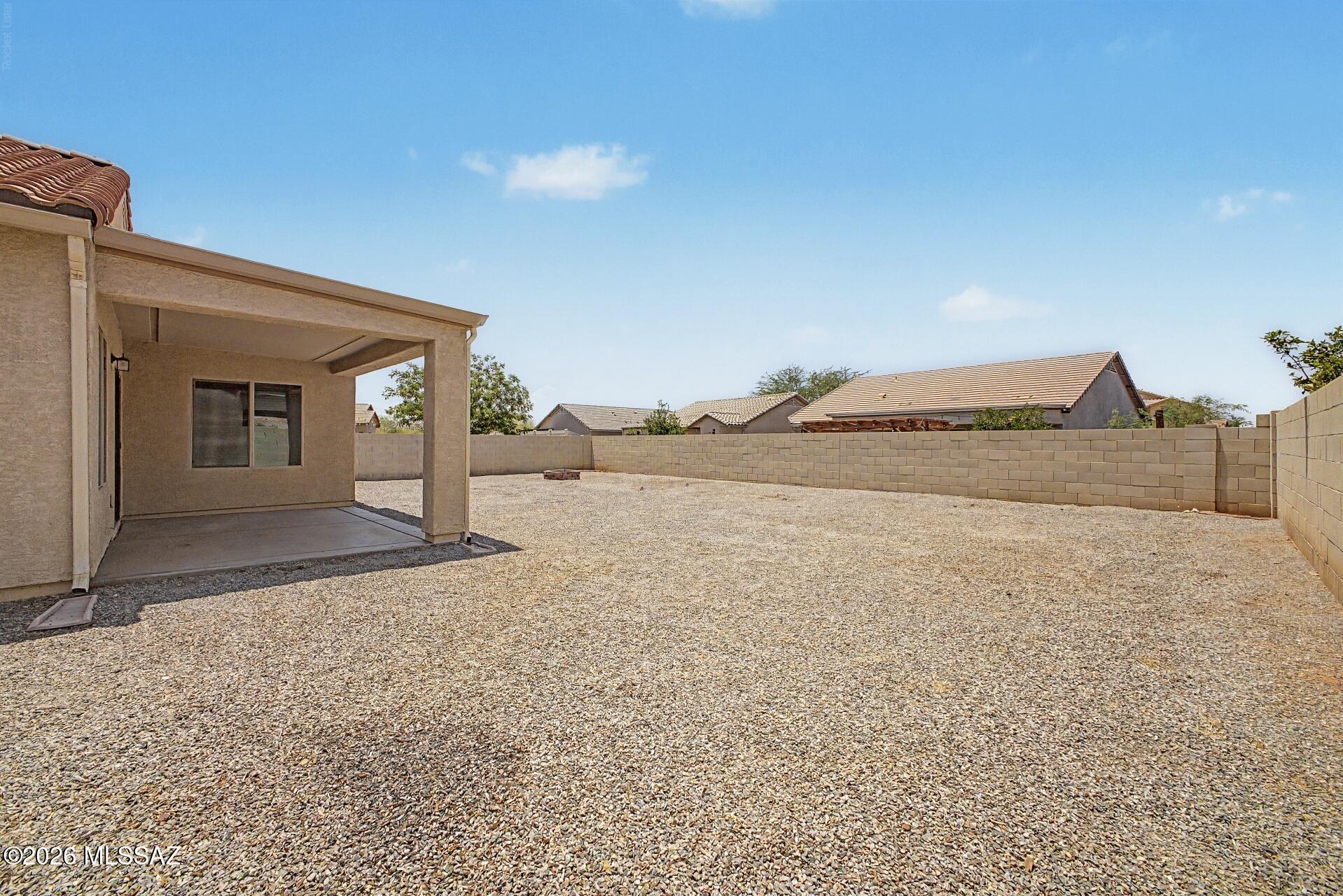 21626 East Frontier Road Red Rock, AZ 85145 - Photo 30 of 37