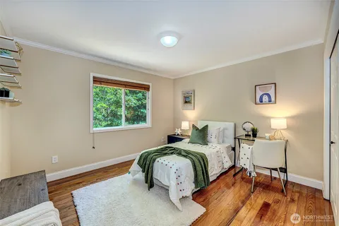 $1,950,000 | 9650 222nd Court Northeast, Redmond, WA 98053