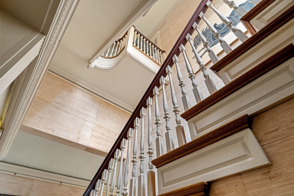 17 Berkeley Street Cambridge, MA 02138 - Photo 26 of 37 a view of balcony