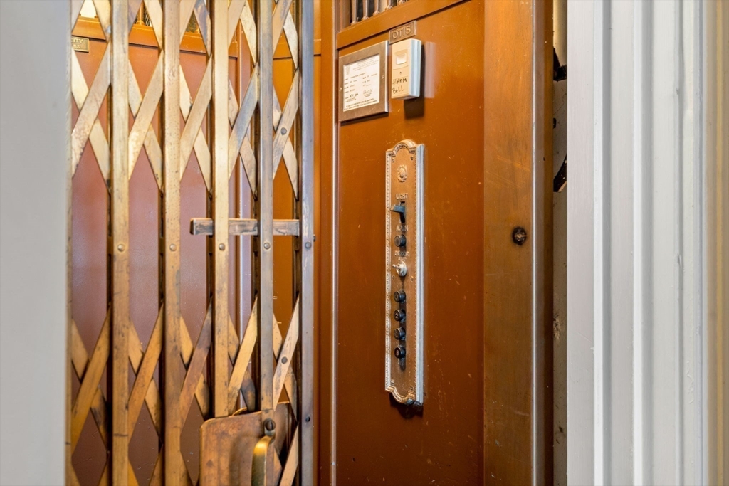 17 Berkeley Street Cambridge, MA 02138 - Photo 31 of 37