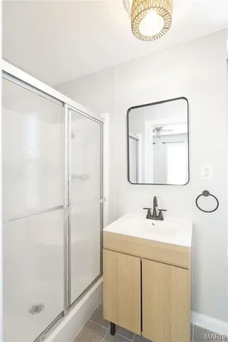 $2,650 | 4512 Westminster Place, St. Louis, MO 63108