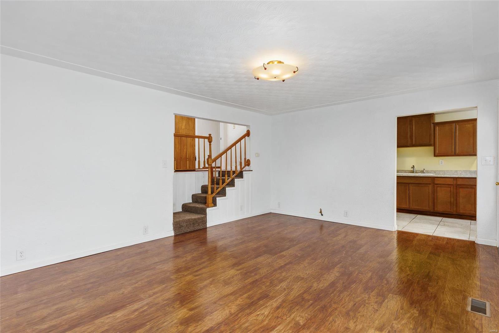 532 Shellview Street Bethalto, IL 62010 - Photo 4 of 26
