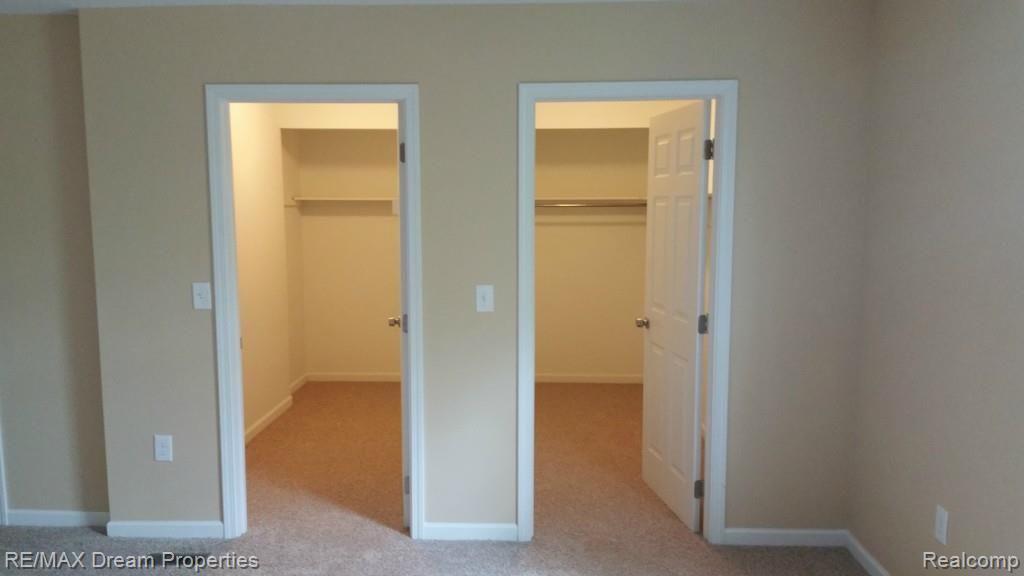 20437 Angling Street Livonia, MI 48152 - Photo 11 of 18