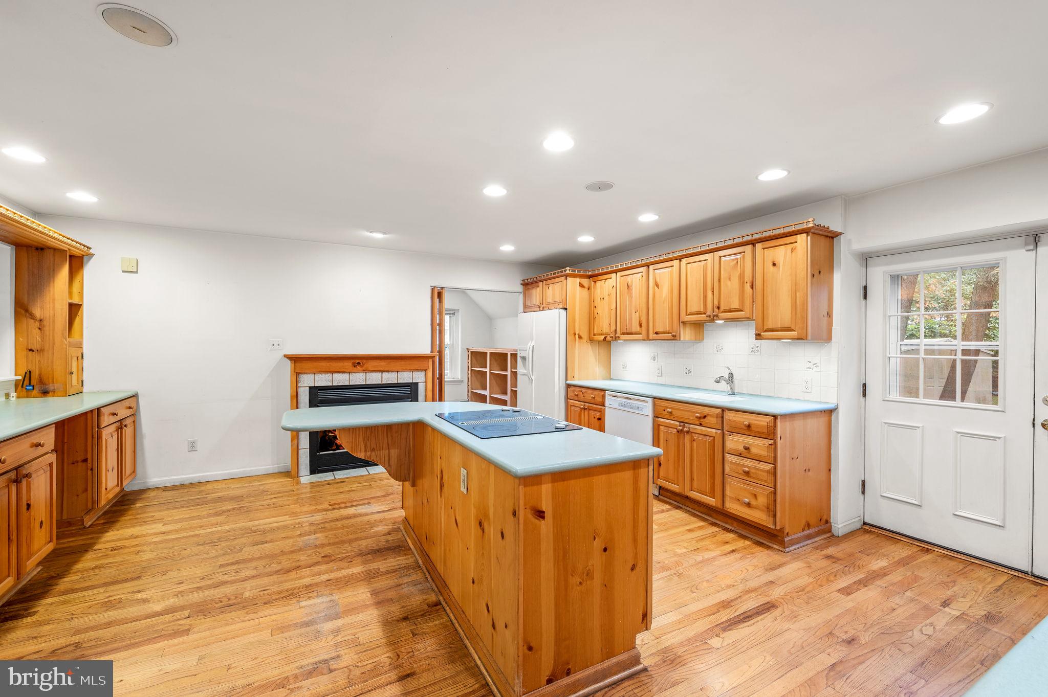 3 Crest Lane Swarthmore, PA 19081 - Photo 14 of 33 Kitchen