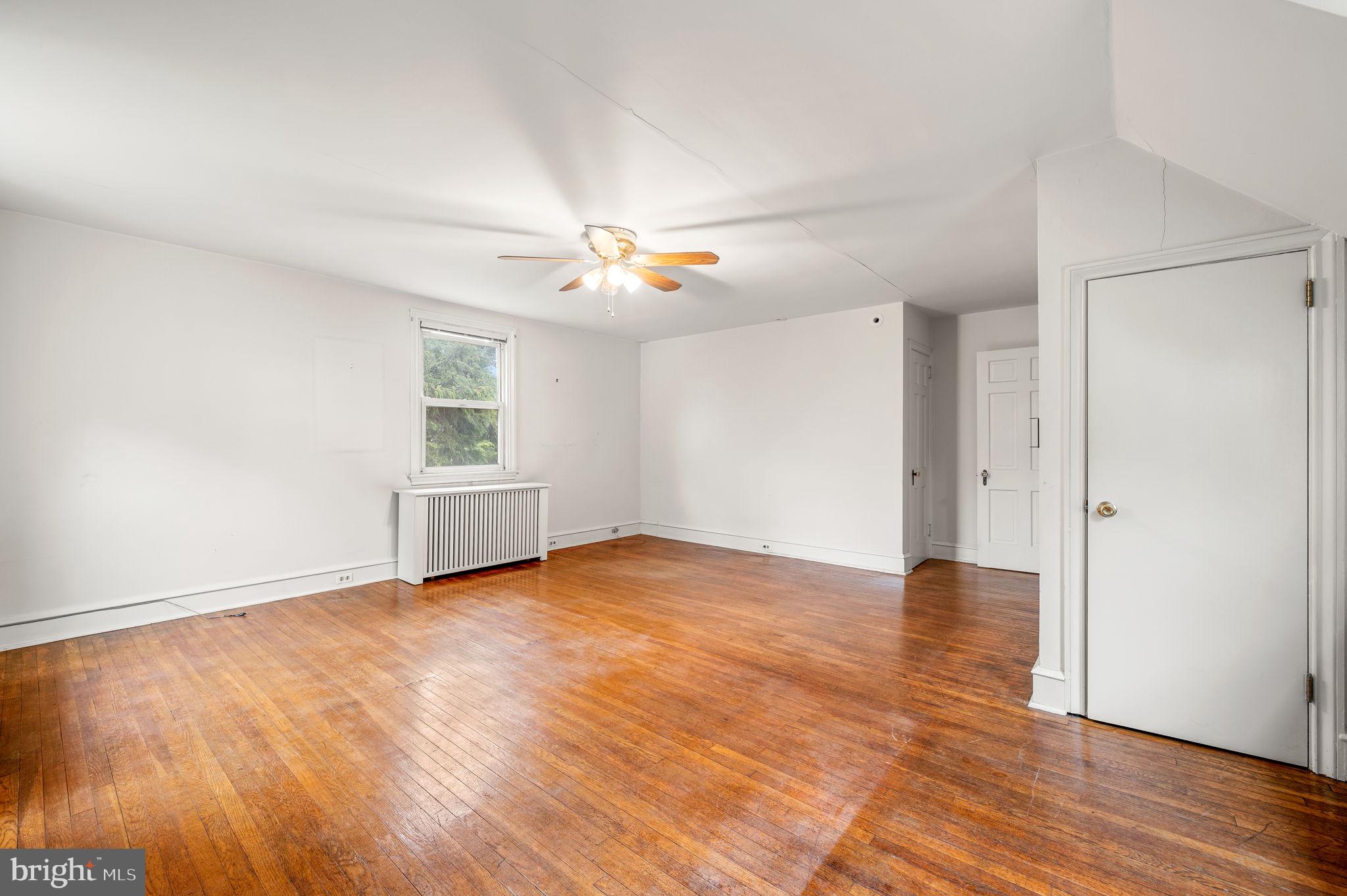 3 Crest Lane Swarthmore, PA 19081 - Photo 20 of 33 Bedroom 1