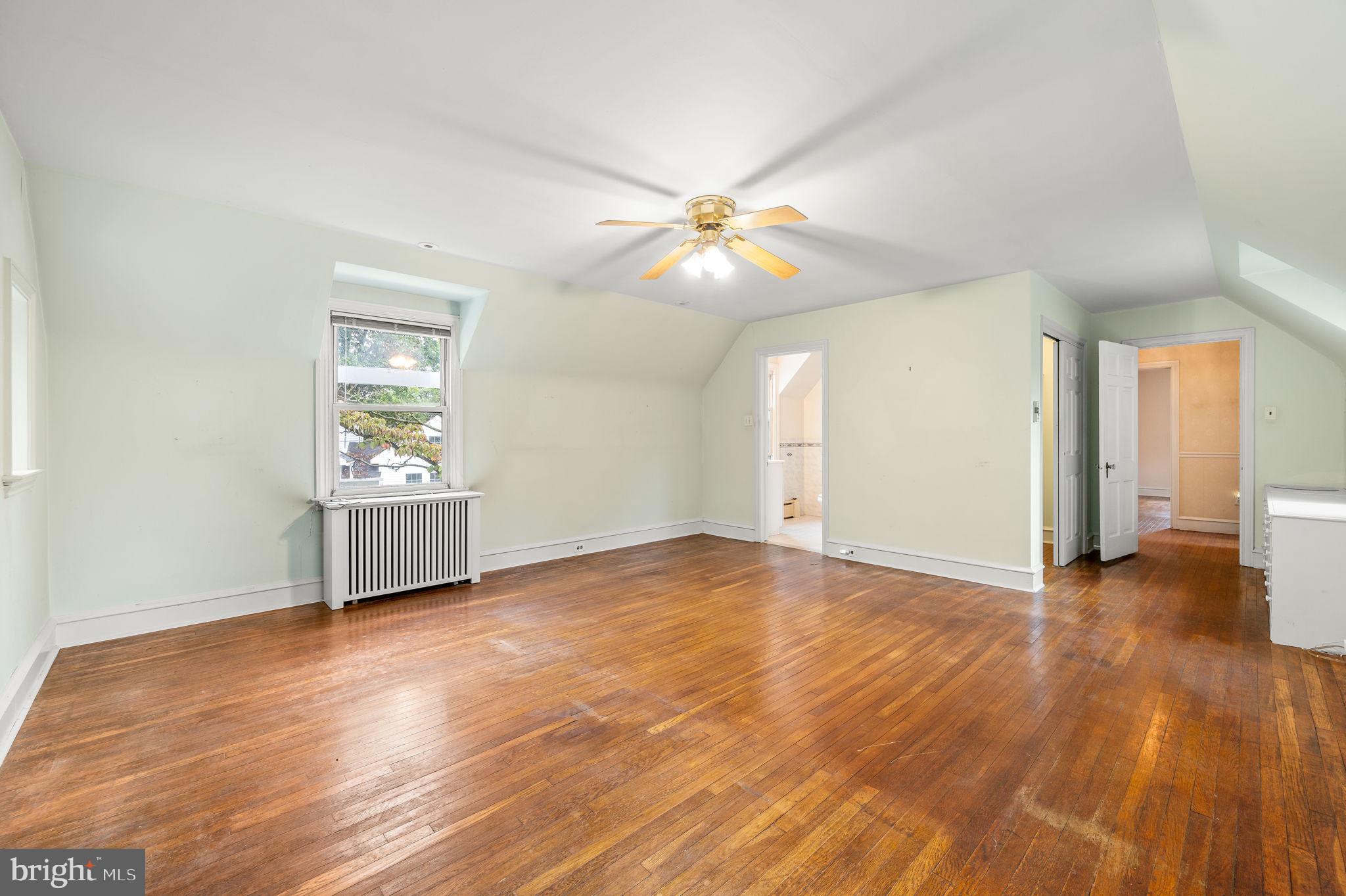 3 Crest Lane Swarthmore, PA 19081 - Photo 26 of 33 Primary Bedroom