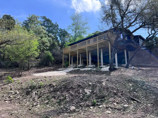$319,400 | 1156 Deerwood Drive, Canyon Lake, TX 78133