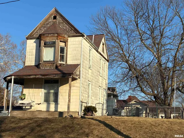 $25,000 | 1524 North 6th Street, Quincy, IL 62301