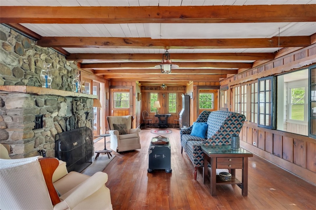 115 Log Cabin Road Otsego, NY 13439 - Photo 25 of 49 Living room