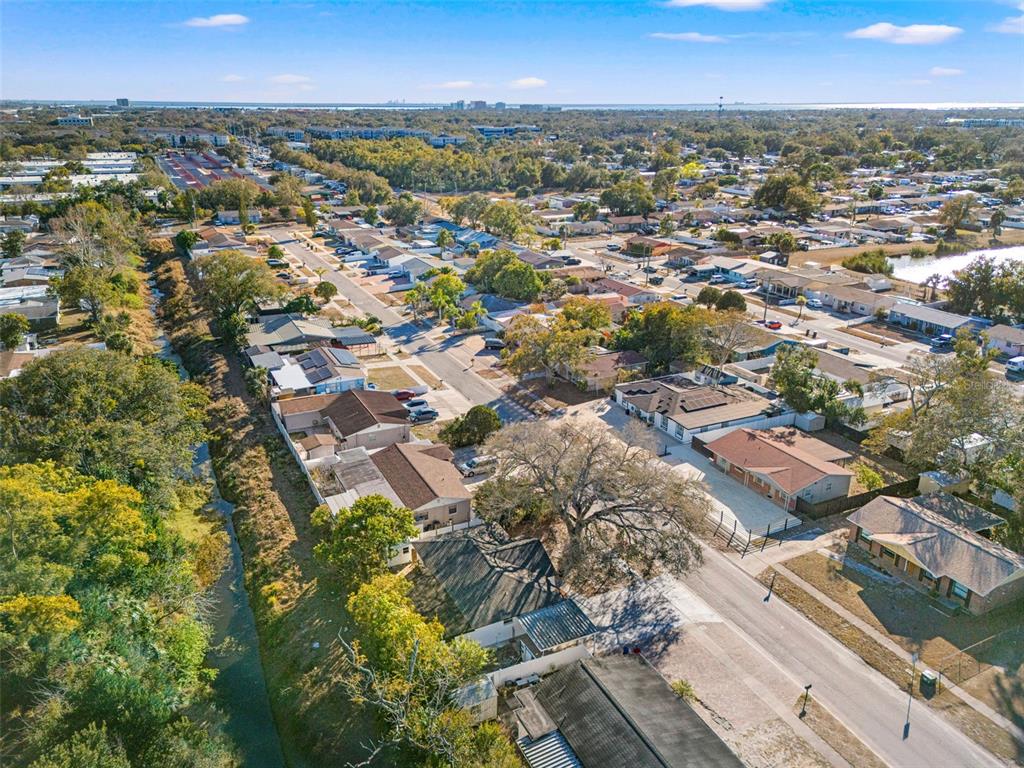 5921 Yorkshire Road Tampa, FL 33634 - Photo 35 of 36