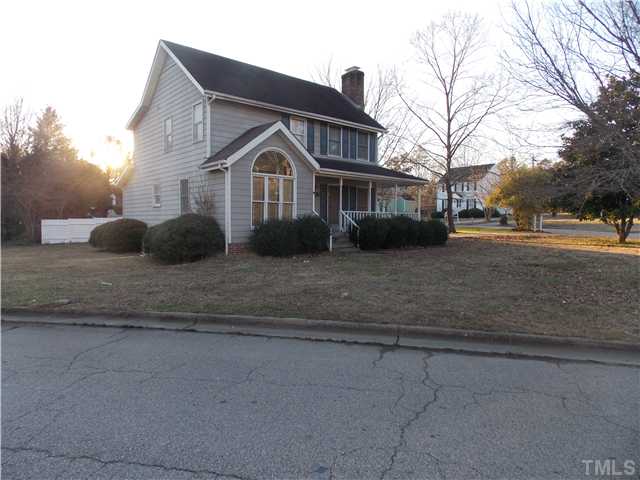101 Quail Ridge Henderson, NC 27536 - Photo 3 of 4 Gallery Image 3