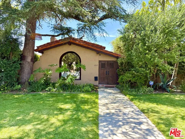 $14,995 | 1901 Westholme Avenue, Los Angeles, CA 90025