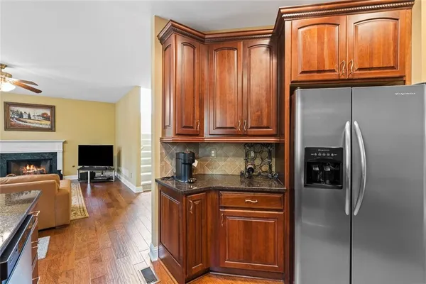$680,000 | 7025 Hampton Bluff Way, Roswell, GA 30075