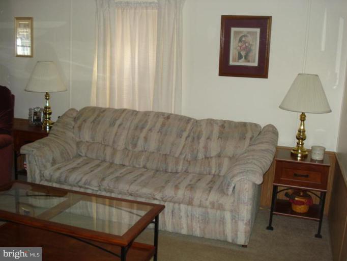 128 German Chapel Road Prince Frederick, MD 20678 - Photo 3 of 13 Living Room