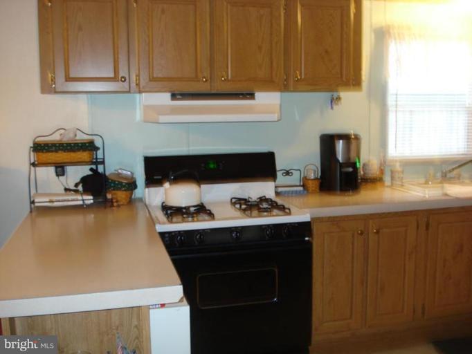 128 German Chapel Road Prince Frederick, MD 20678 - Photo 6 of 13 Kitchen