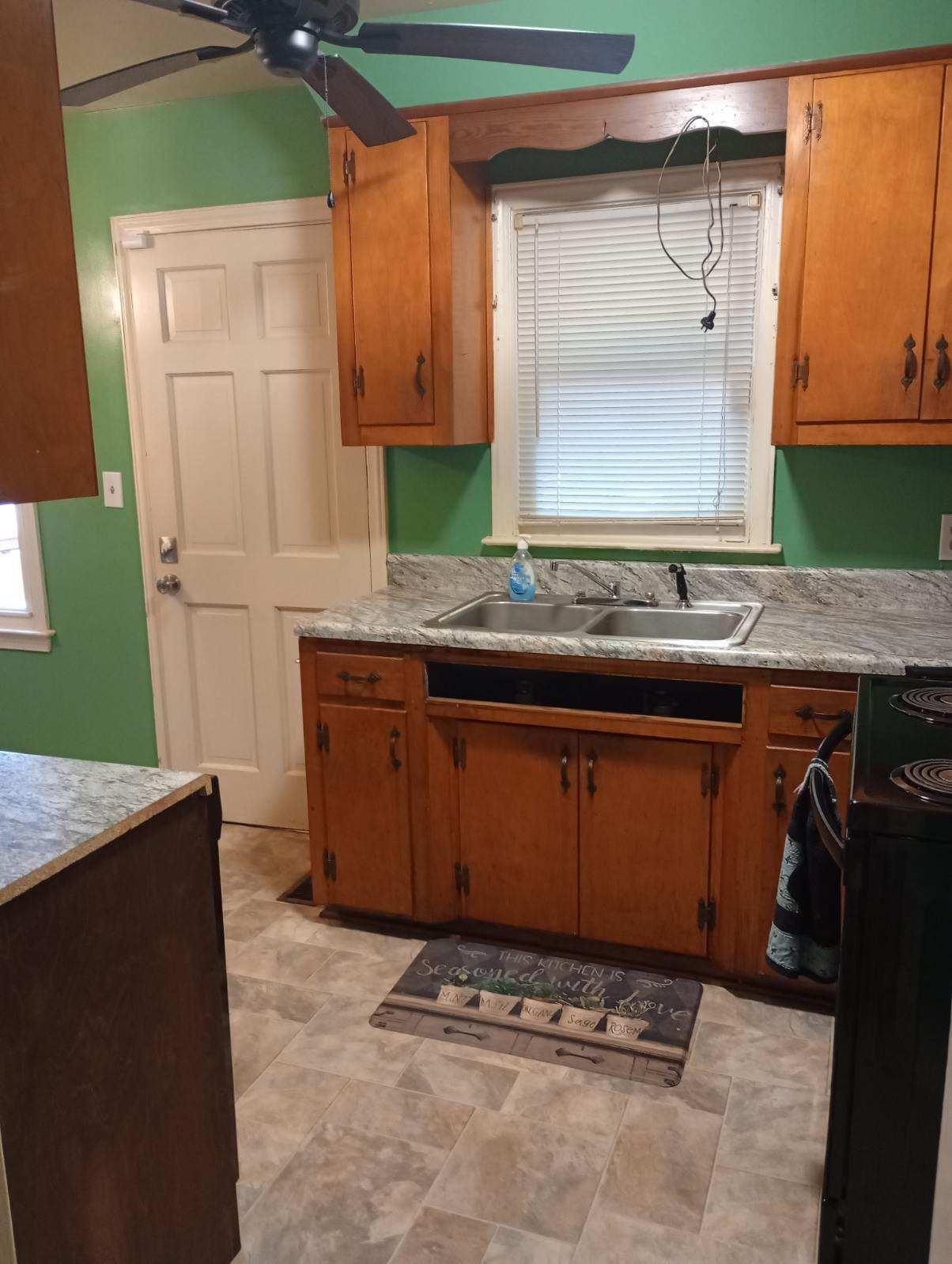 105 Davis Street Union, SC 29379 - Photo 6 of 16