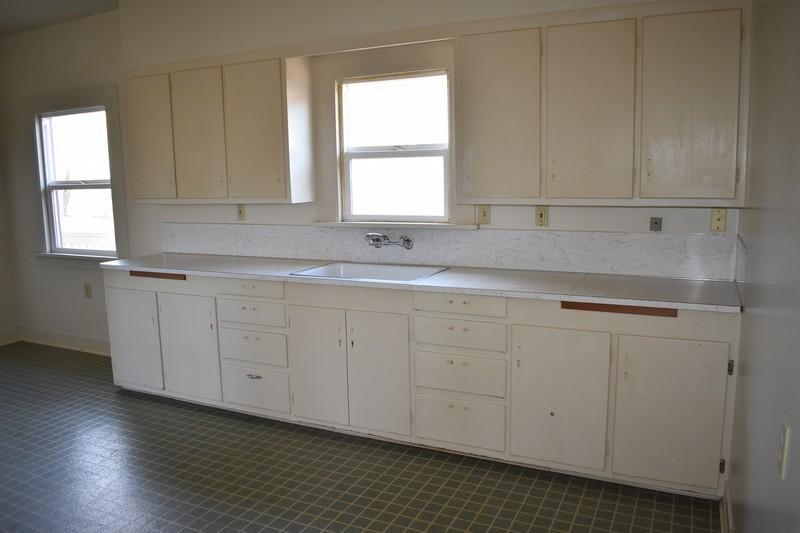 648 3rd Street Scotia, CA 95565 - Photo 4 of 10 kitchen