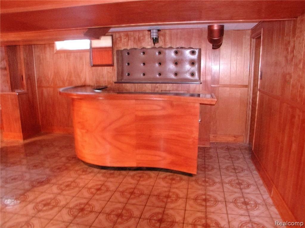 9241 Reeck Road Allen Park, MI 48101 - Photo 12 of 17 DSCN4333.JPG