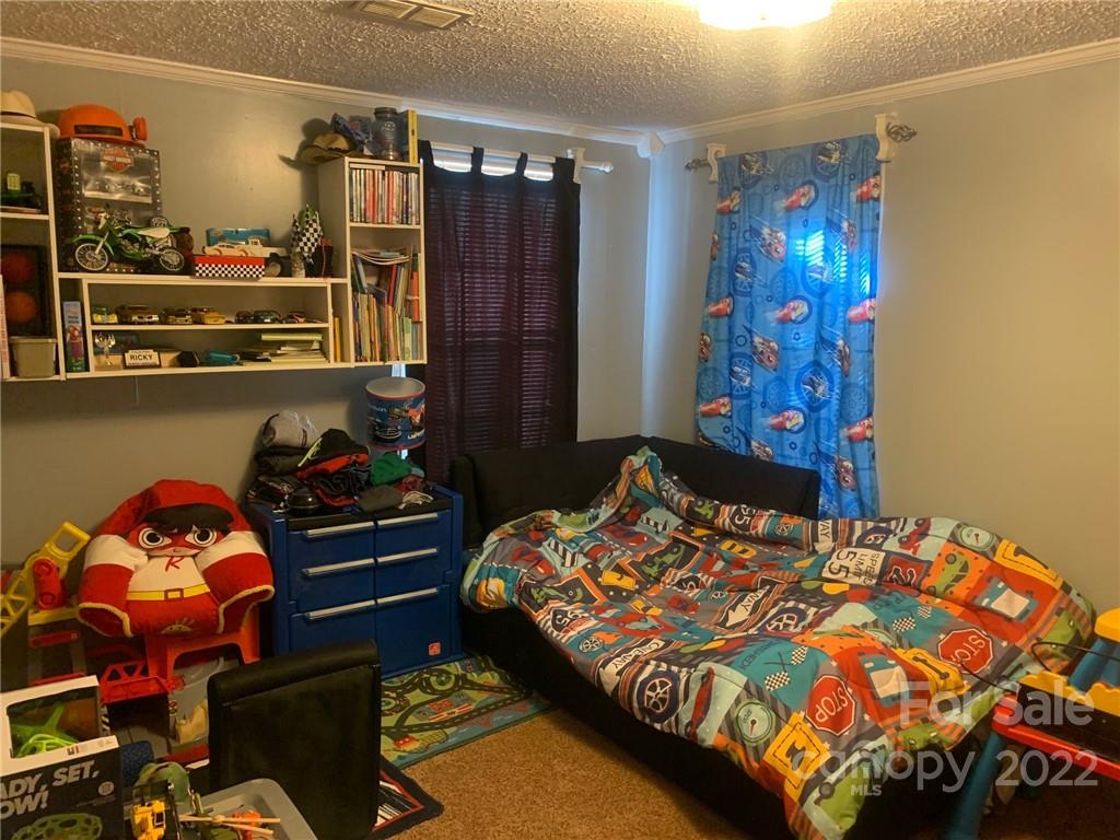 1410 Houston Mill Road Conover, NC 28613 - Photo 15 of 19 Gallery Image 15