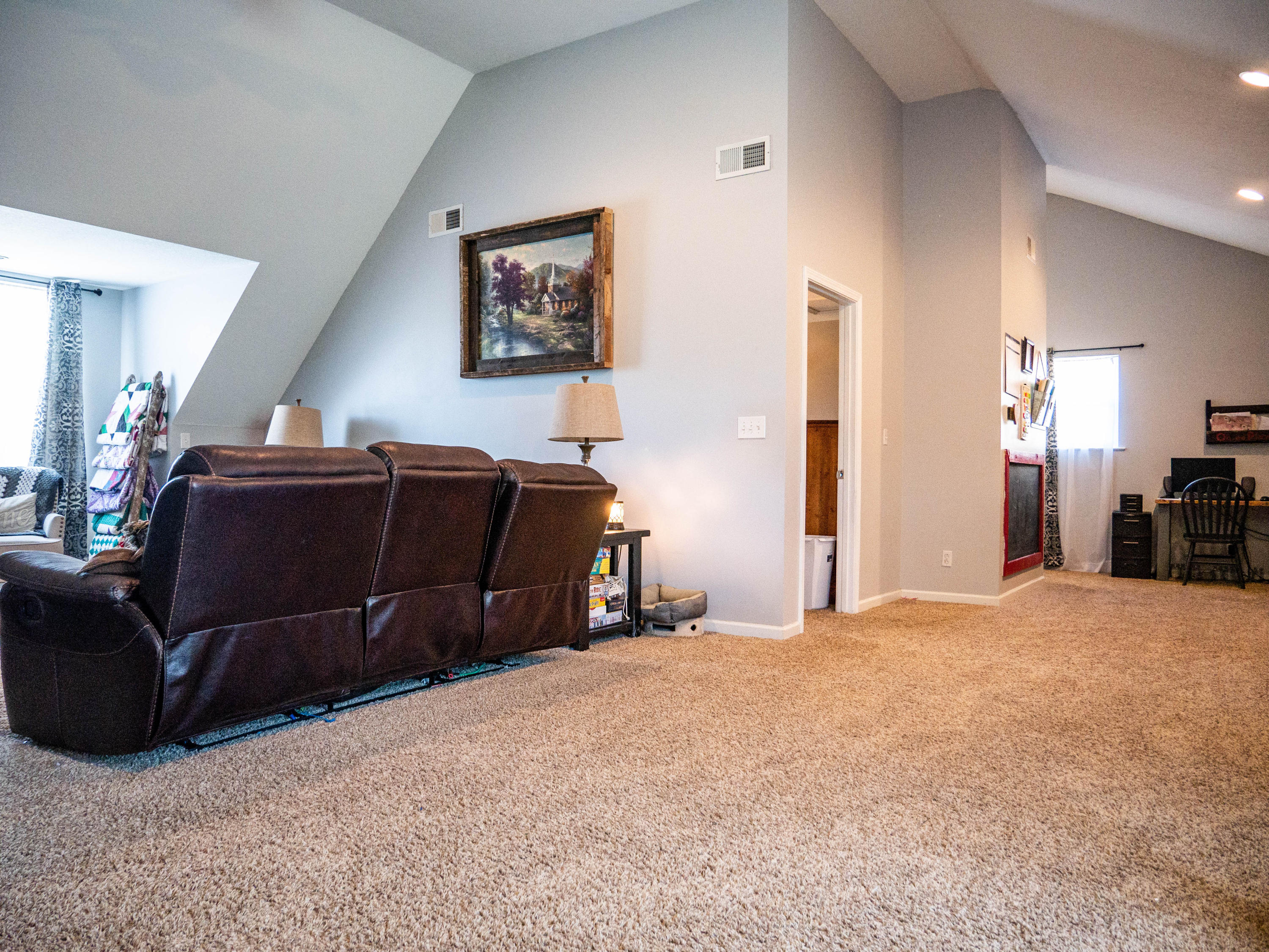 104 Huntington Lane Heiskell, TN 37754 - Photo 18 of 27 P1060714