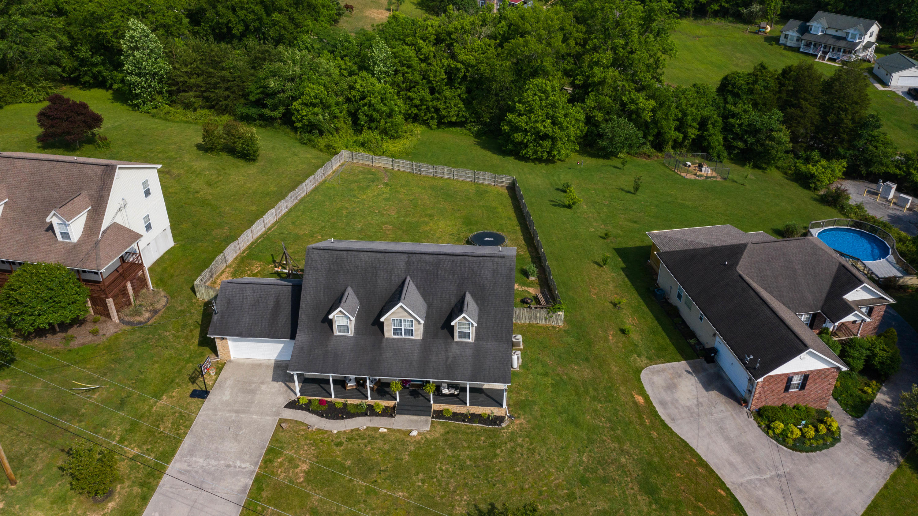 104 Huntington Lane Heiskell, TN 37754 - Photo 4 of 27 DJI_0439-2