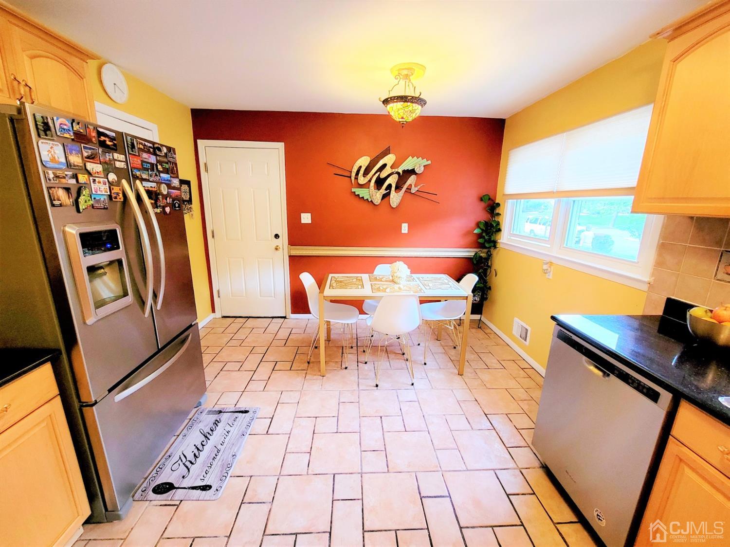 22 Watchung Road East Brunswick, NJ 08816 - Photo 11 of 40 Gallery Image 11