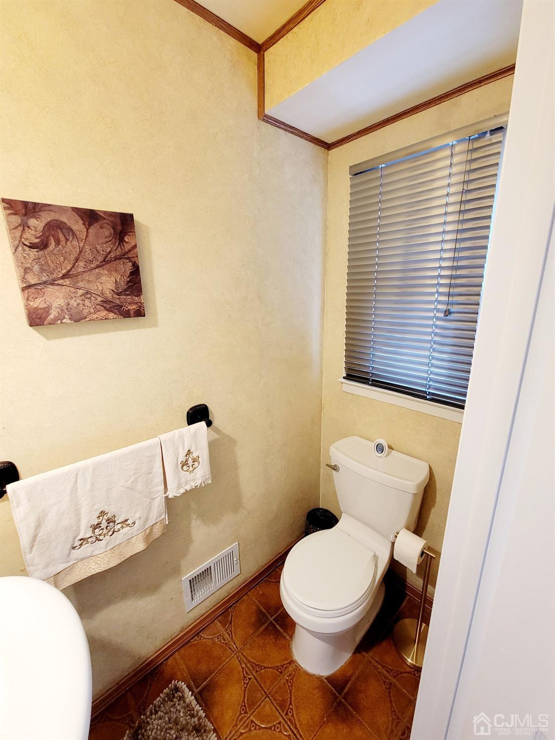 22 Watchung Road East Brunswick, NJ 08816 - Photo 15 of 40 Gallery Image 15