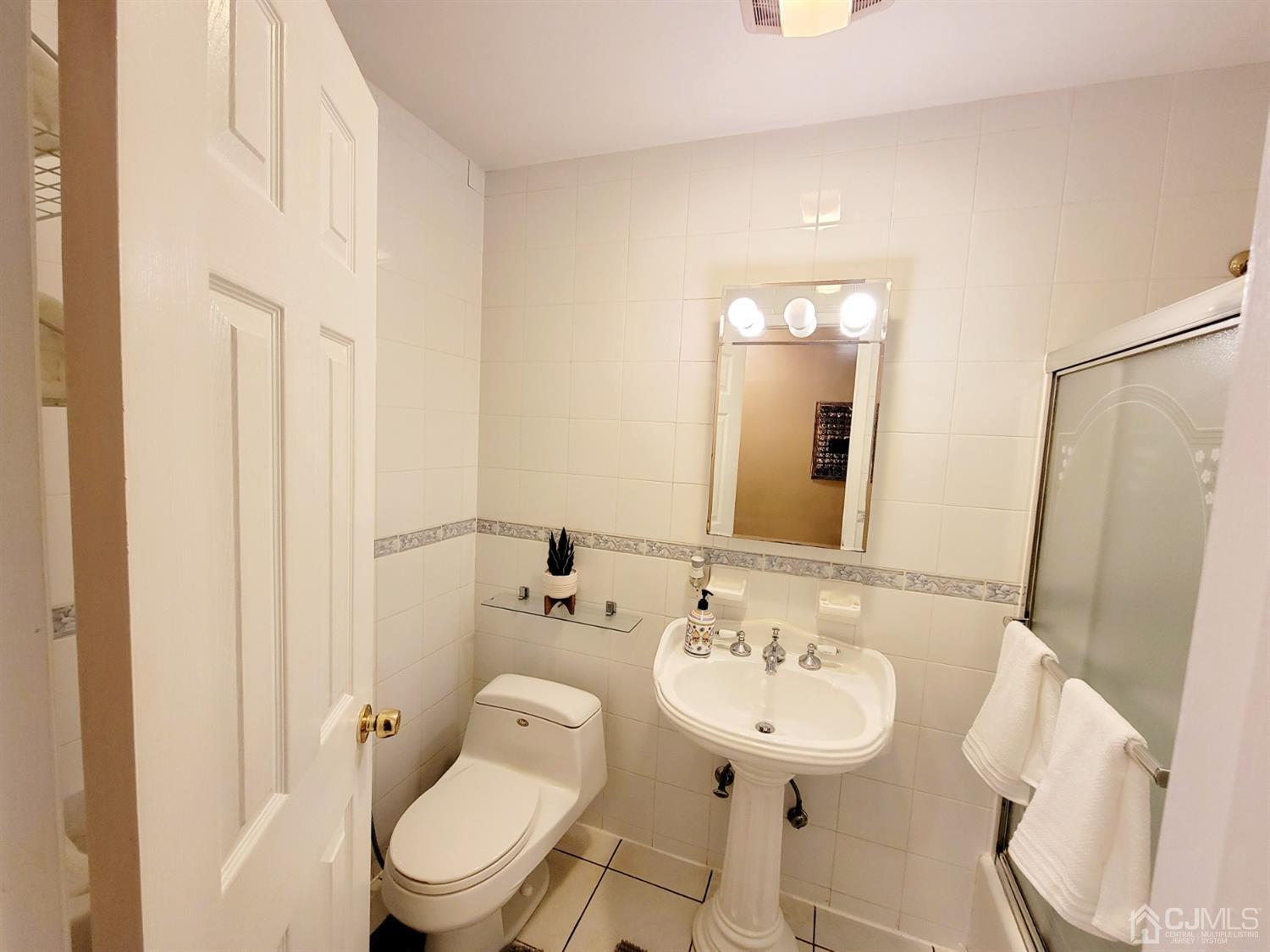 22 Watchung Road East Brunswick, NJ 08816 - Photo 22 of 40 Gallery Image 22