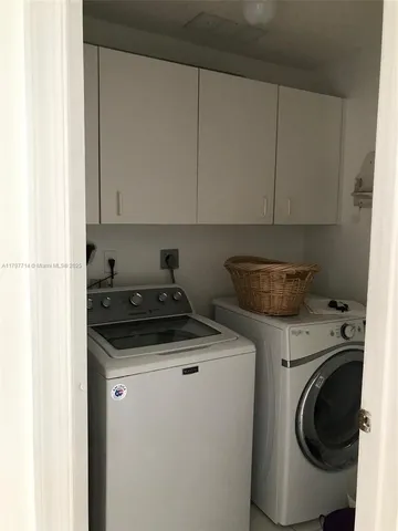 a view of a bench in a patio