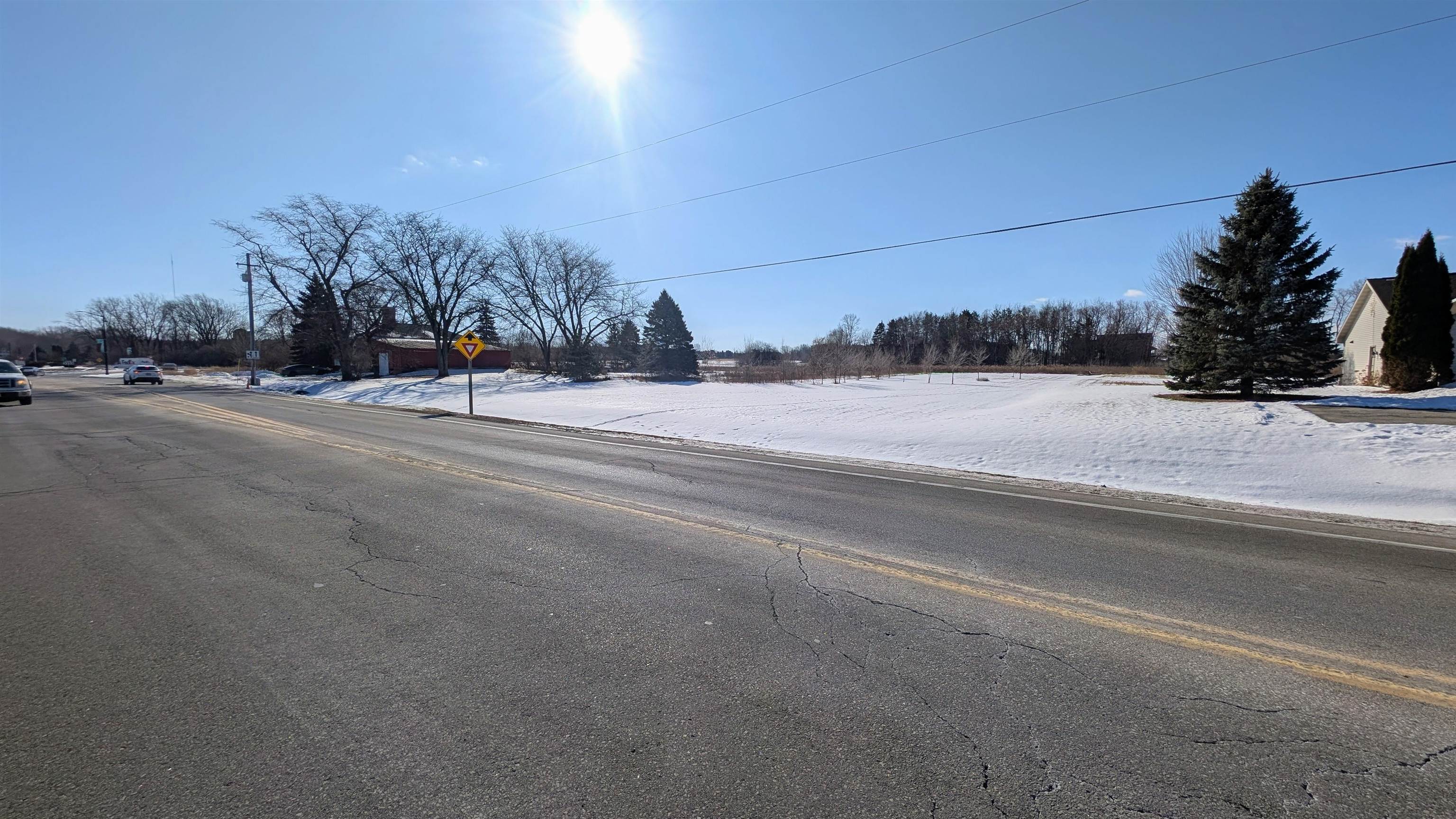 2524 Heritage Road De Pere, WI 54115 - Photo 4 of 4