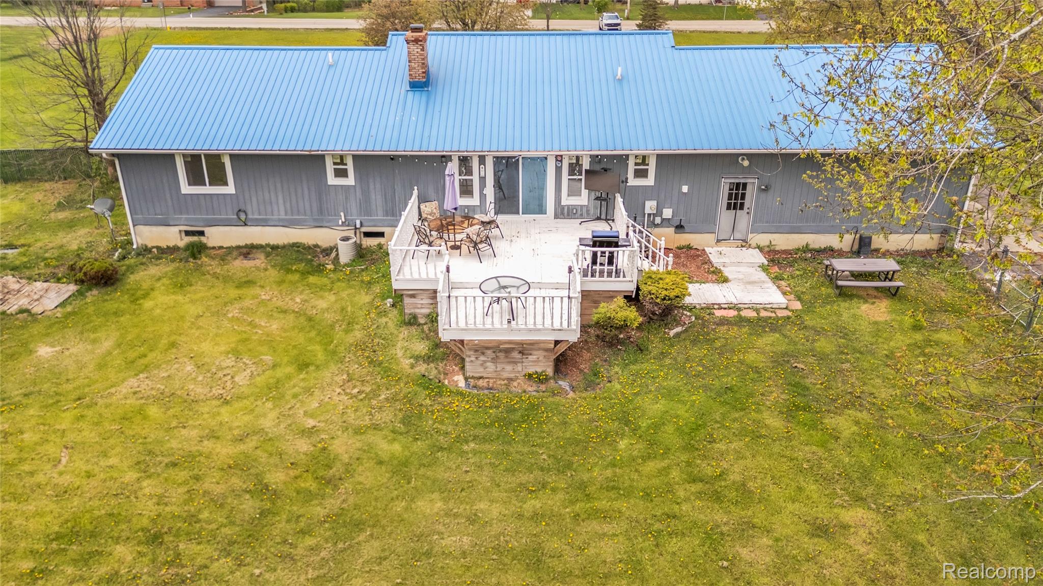 1081 South Gale Road Davison, MI 48423 - Photo 5 of 43