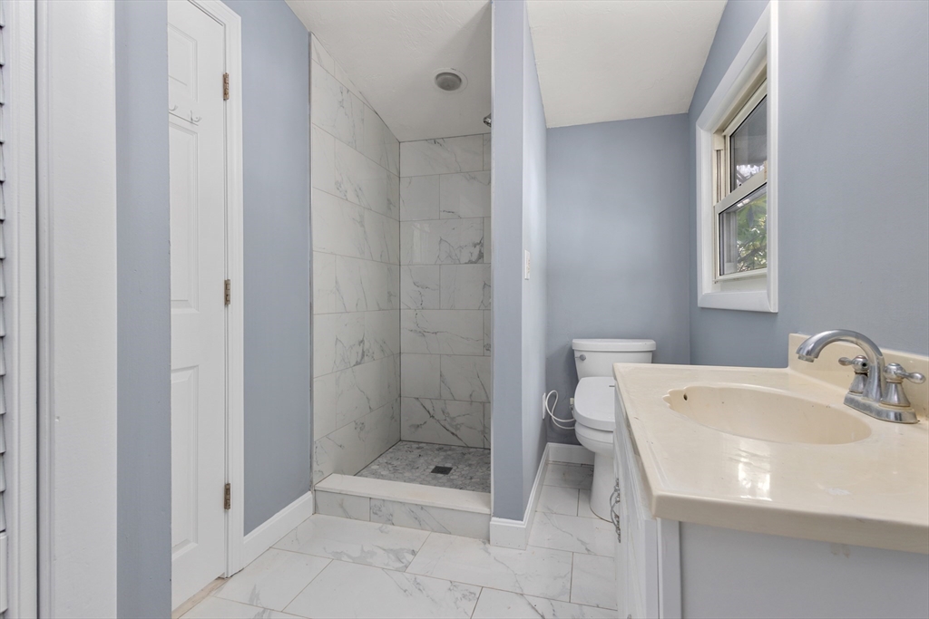 100 Marked Tree Road Holliston, MA 01746 - Photo 12 of 26 Gallery Image 12